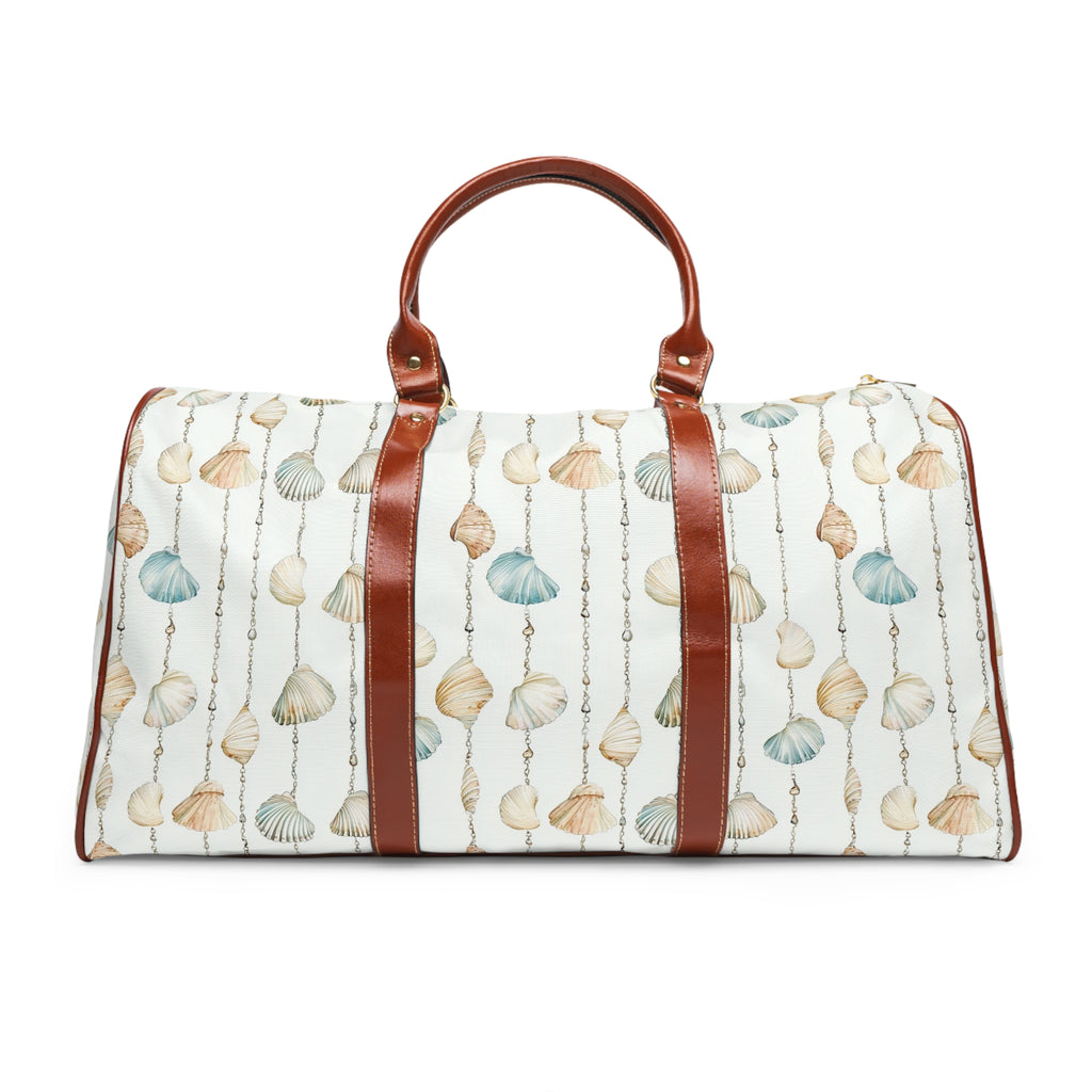 Seashell Lover - Beach-Inspired Waterproof Travel Bag, Perfect for Vacations, Weekend Getaways, or Gym Use, Nautical Style, Gift for Travelers