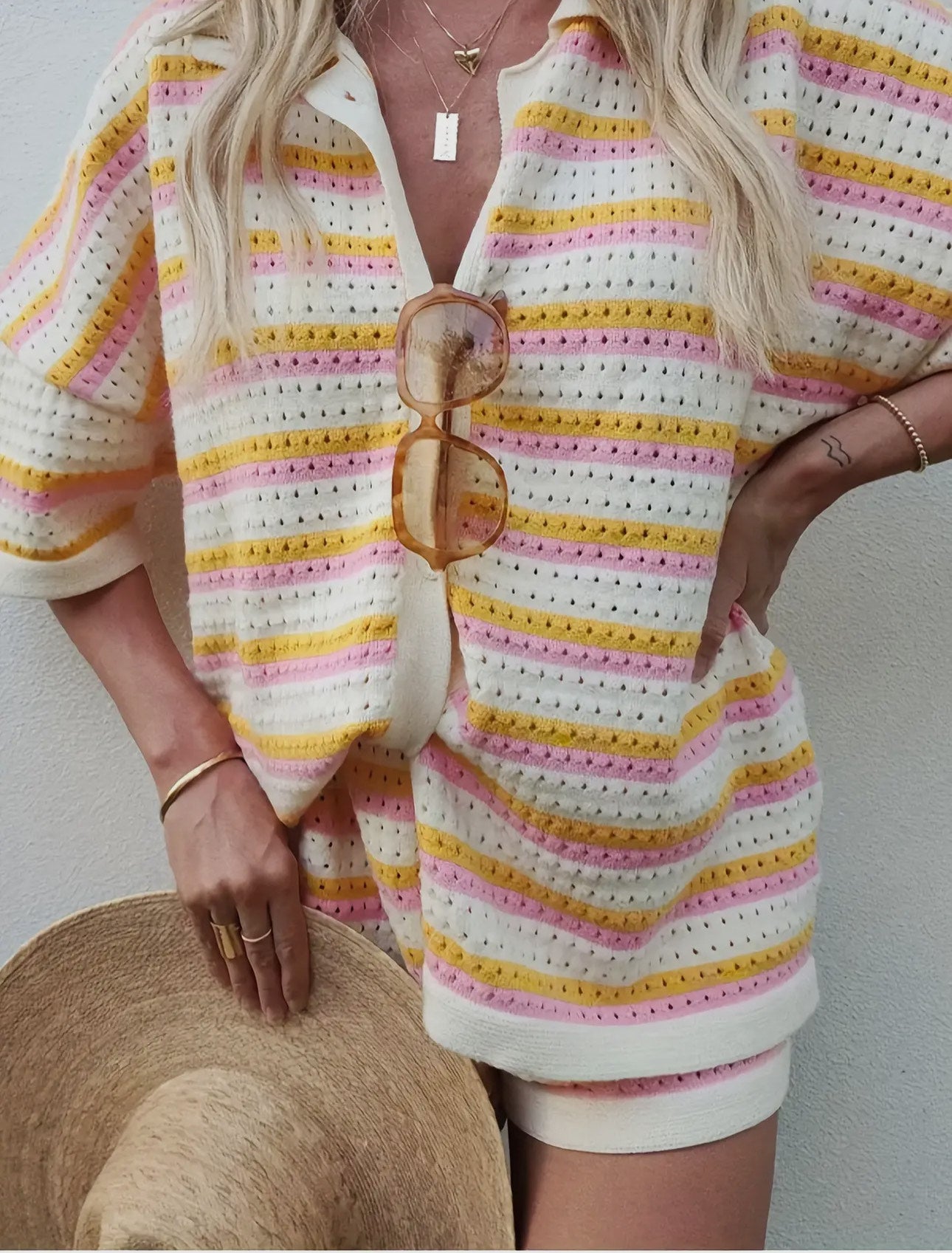 Color blocked Lapel Stripe Shirt & Shorts Set